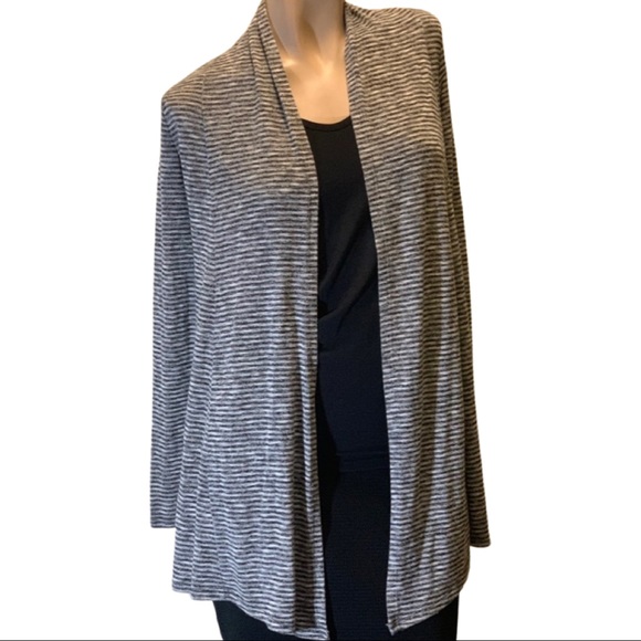 Sweaters - Women’s Cardigan